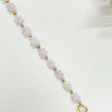 Load image into Gallery viewer, Handmade Seed Beads Dainty Daisy Flower Bracelet - Miss A Beauty