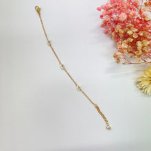 Load image into Gallery viewer, Handmade Seed Beads Chain Dainty Daisy Flower Bracelet - Miss A Beauty
