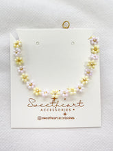 Load image into Gallery viewer, Handmade Seed Beads Dainty Daisy Flower Bracelet - Miss A Beauty
