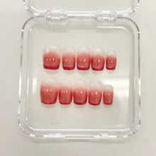 Load image into Gallery viewer, Press On Nails - Cat Eye Ombre - Size S - Miss A Beauty