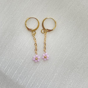 Handmade Daisy Seed Beads Dangle Earrings - Miss A Beauty