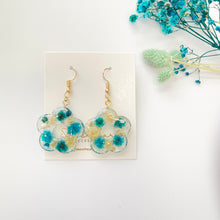 Load image into Gallery viewer, Handmade Flower Dangle Earrings - Miss A Beauty
