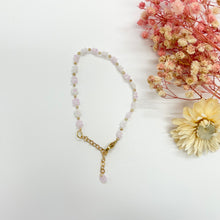 Load image into Gallery viewer, Handmade Seed Beads Dainty Daisy Flower Bracelet - Miss A Beauty
