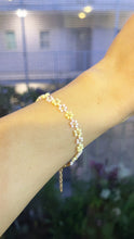 Load and play video in Gallery viewer, Handmade Seed Beads Dainty Daisy Flower Bracelet
