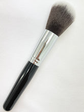 Load image into Gallery viewer, Synthetic dust brush - Miss A Beauty
