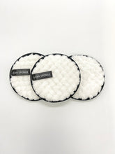 Load image into Gallery viewer, Microfibre makeup remover pad - 3 pack - Miss A Beauty
